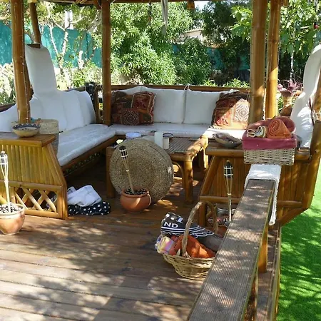 Charming Countryside 2-bed Pool Hotub アパート *